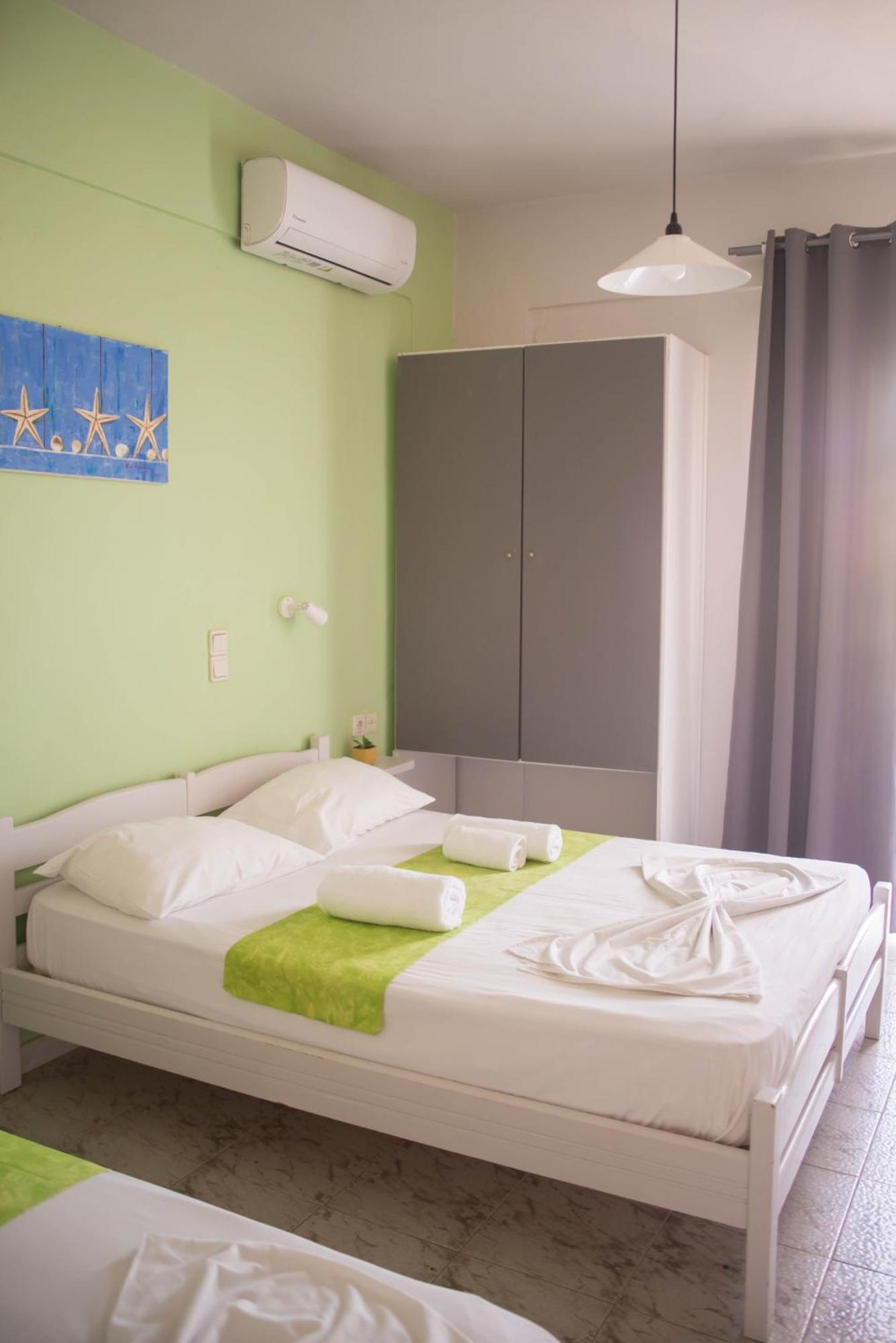 Nereides Hotel Kolimvárion Luaran gambar