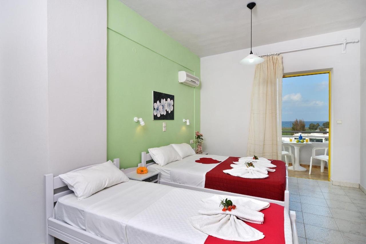 Nereides Hotel Kolimvárion Luaran gambar